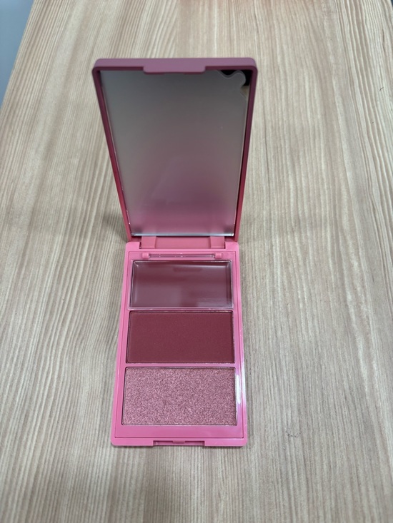 Pear Nova Other - Pear Nova Blush Trio Palette “Mauve” nwt $10